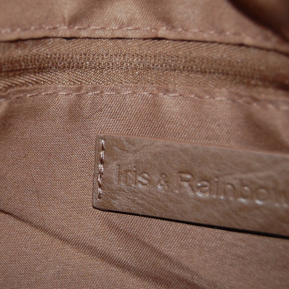 IRIS and Rainbow Brown Puffy Quilted Shoulder Bag NWT - Picture 6 of 11
